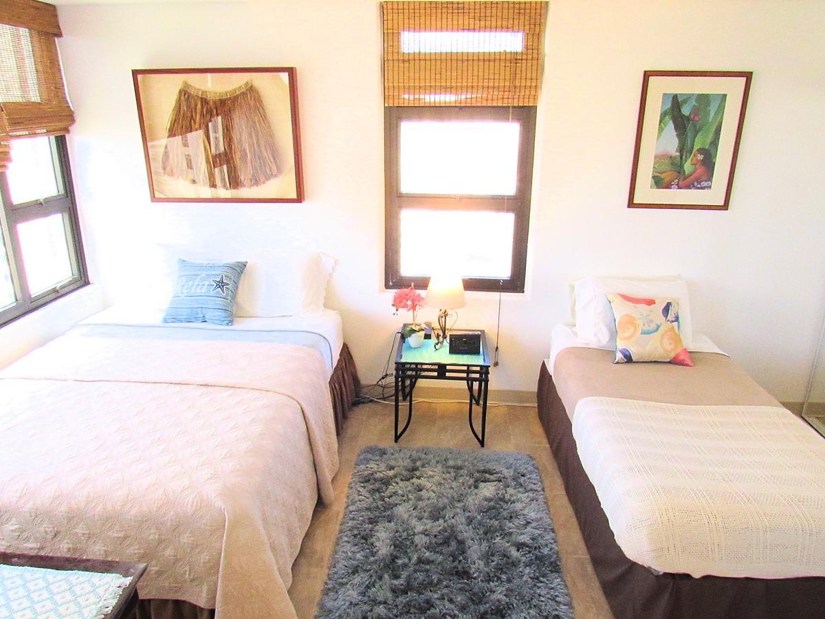 Waikiki Banyan Ocean View Apartment Oahu Exterior photo